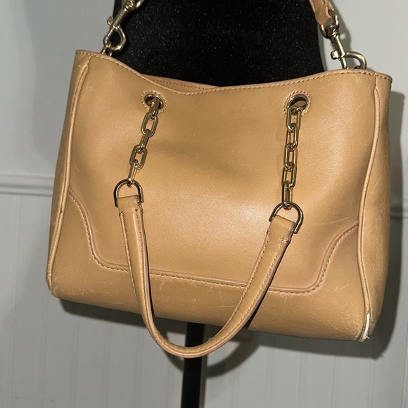 TORY BURCH
Leather Chain-Link Handle Bag - Picture 7 of 12